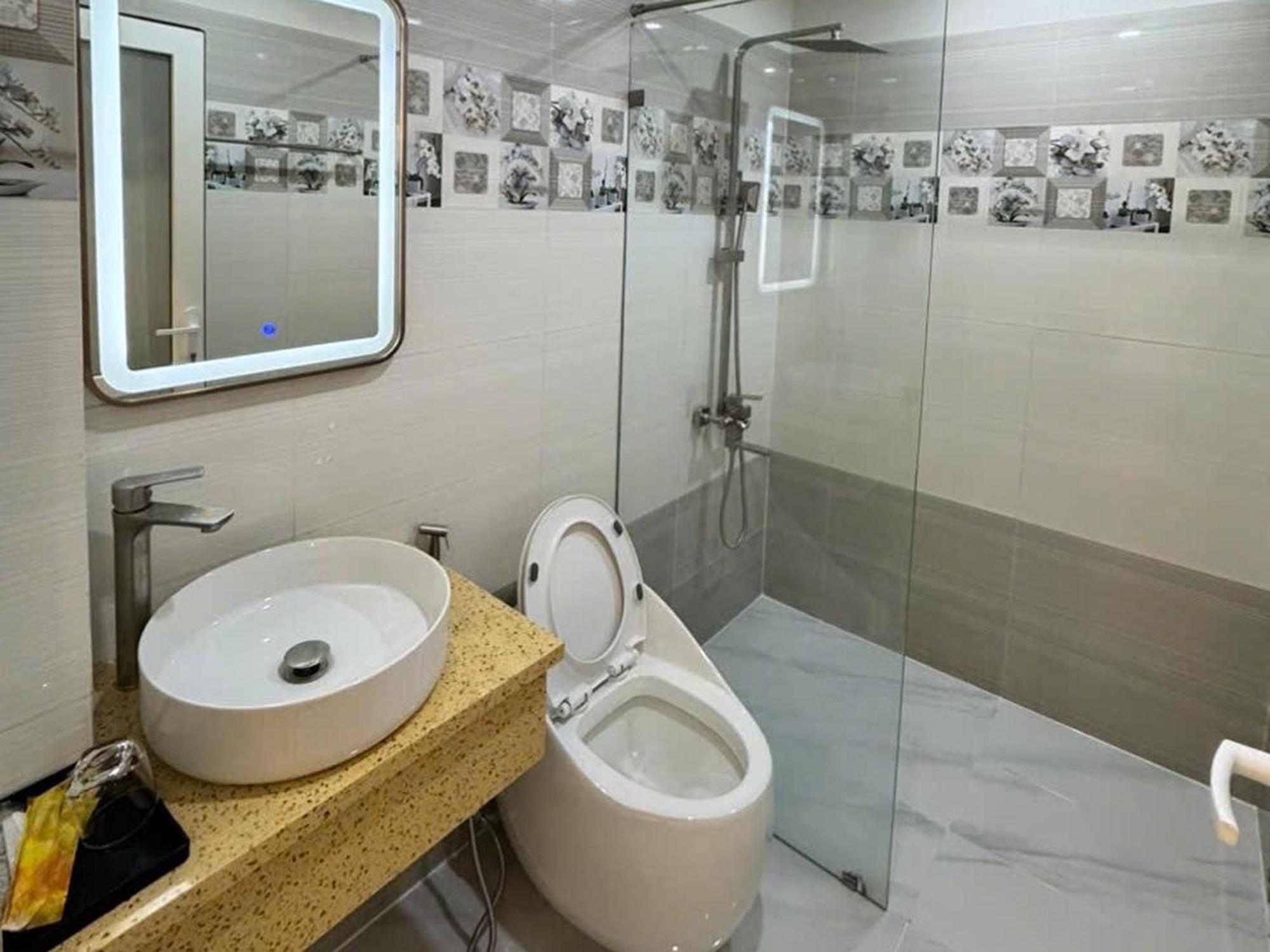 Minh Ngoc Hotel Хошимин Экстерьер фото