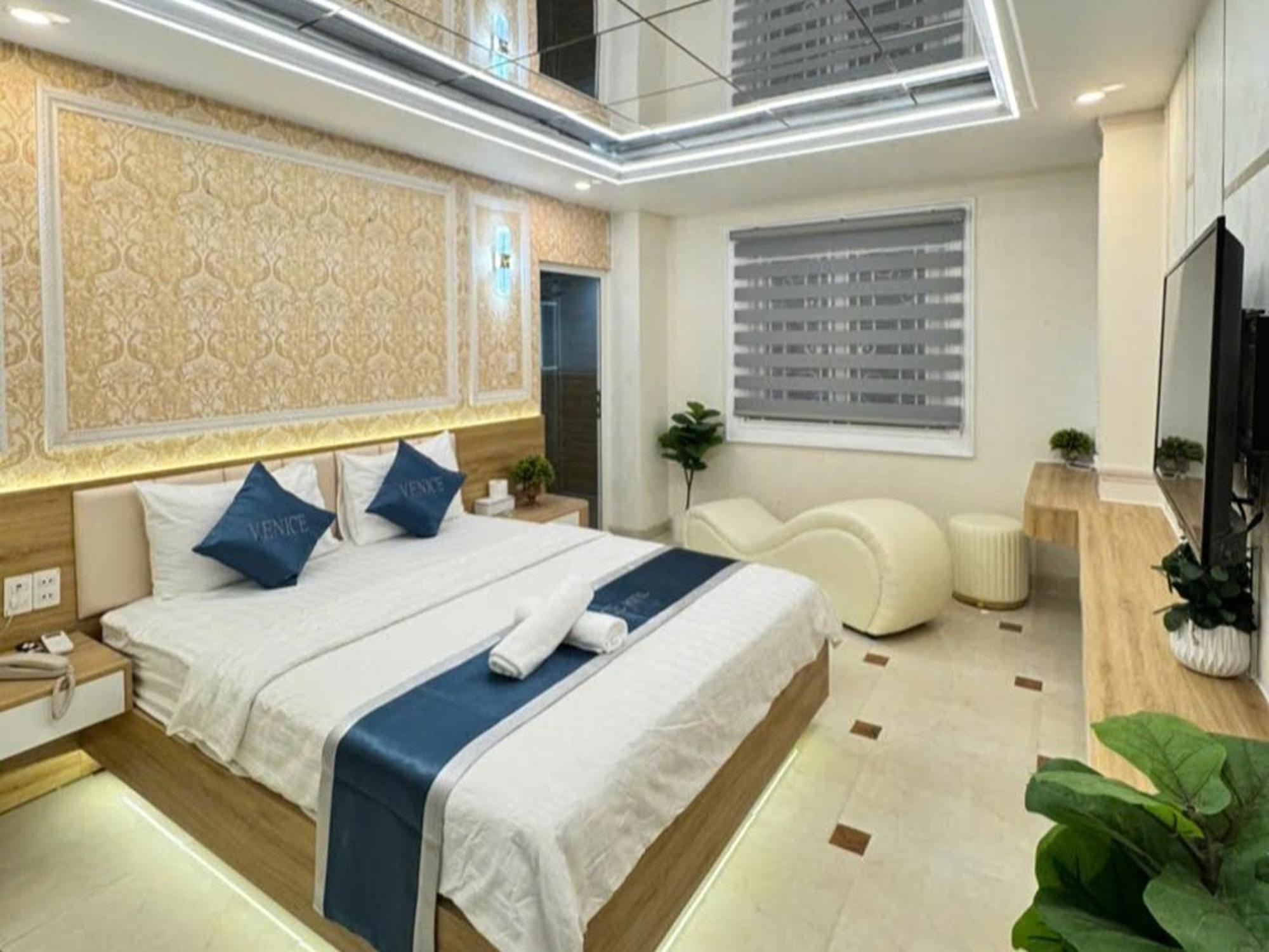 Minh Ngoc Hotel Хошимин Экстерьер фото