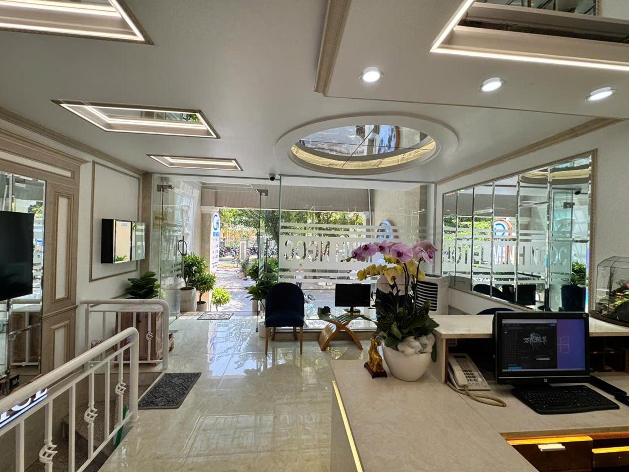 Minh Ngoc Hotel Хошимин Экстерьер фото